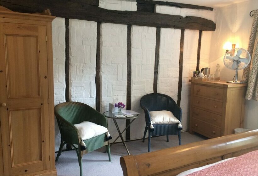 مبيت وإفطار The Old Rectory