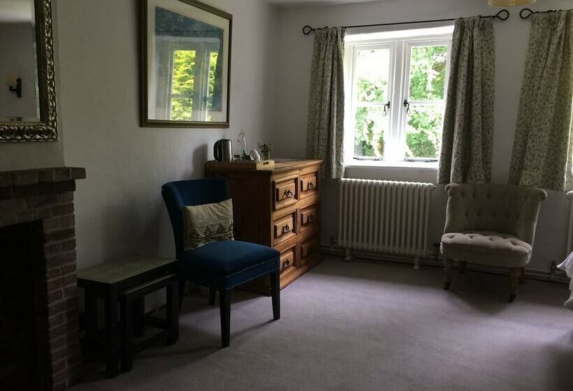 مبيت وإفطار The Old Rectory