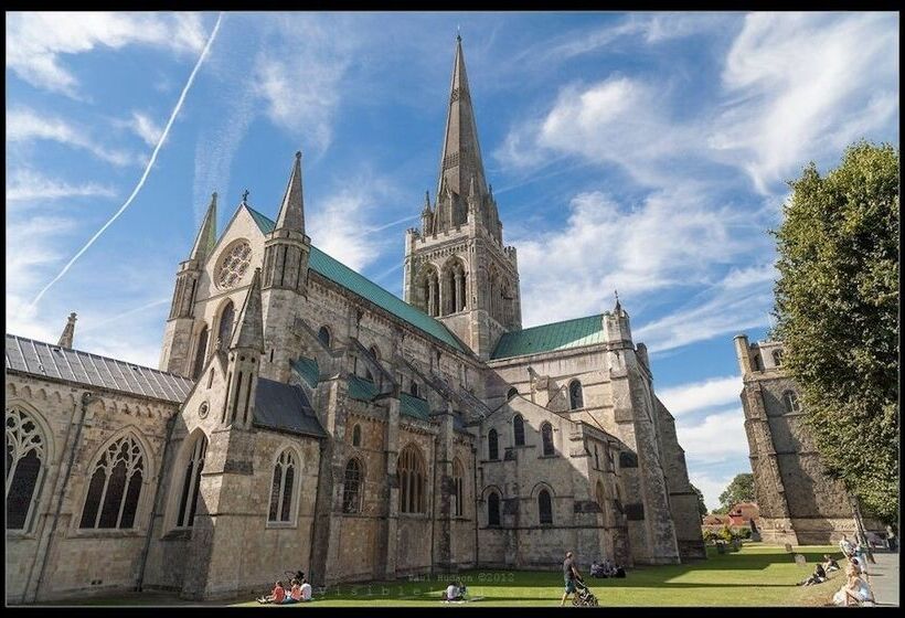 مبيت وإفطار The Old Rectory