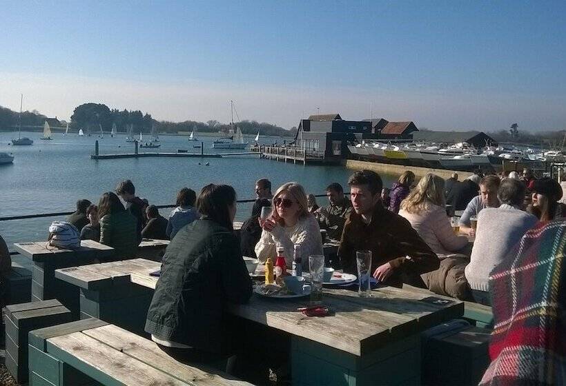 مبيت وإفطار The Old Rectory