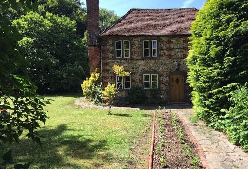 مبيت وإفطار The Old Rectory