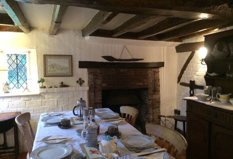 مبيت وإفطار The Old Rectory