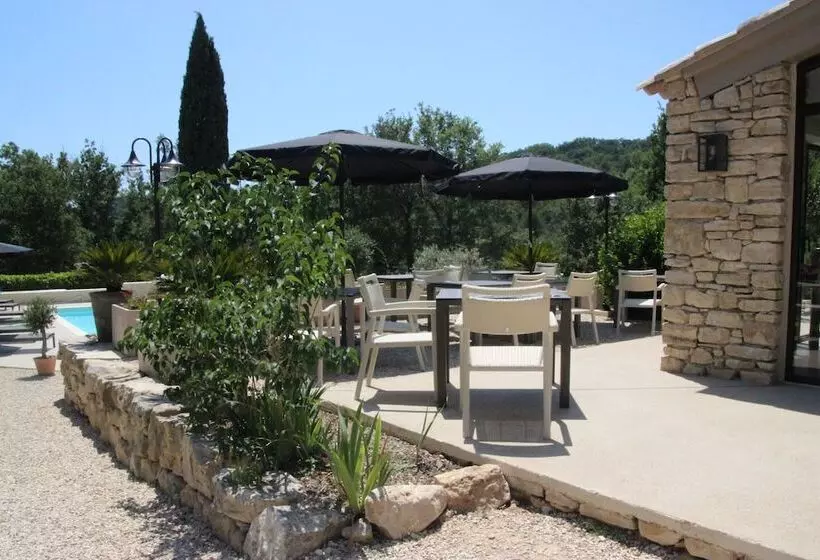 Hameau Fleur De Pierres B&b