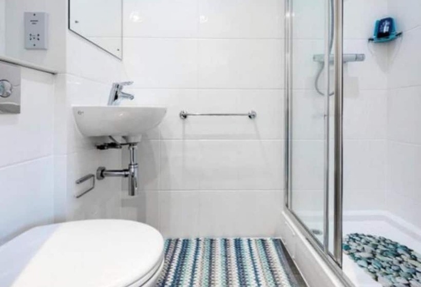 Hashtag Edinburgh Elliott House