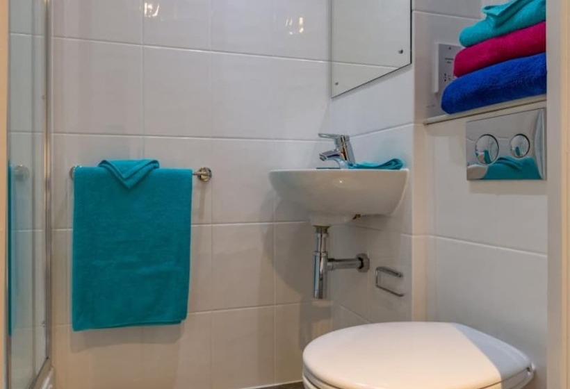 Hashtag Edinburgh Elliott House