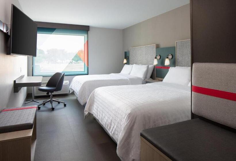 Avid Hotels   Madison   Monona, An Ihg