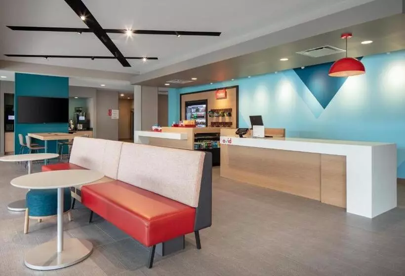 Avid Hotels   Madison   Monona, An Ihg