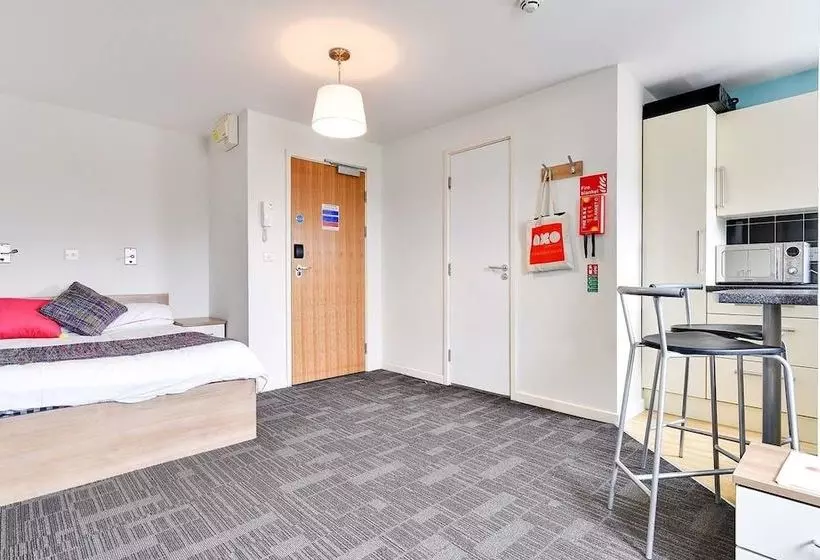 ホテル Axo Islington