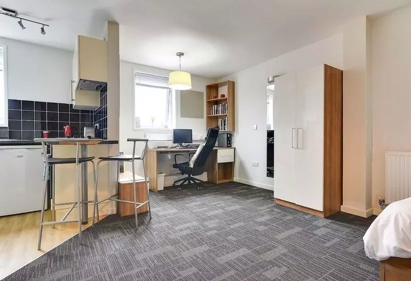 ホテル Axo Islington