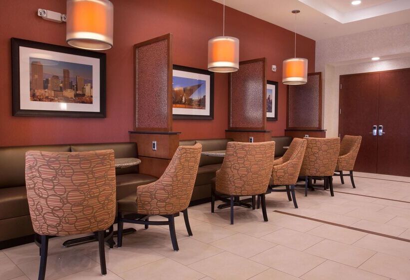 فندق Drury Inn And Suites Denver Central Park