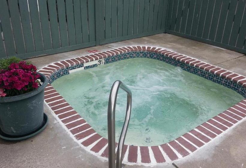 هتل Fidalgo Country Inn