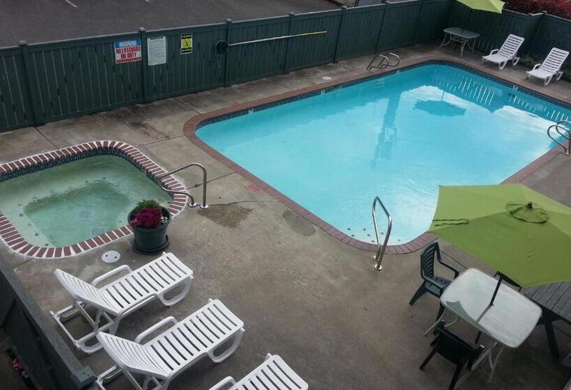 هتل Fidalgo Country Inn