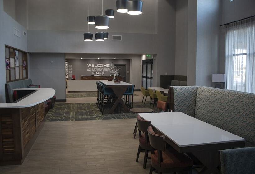 فندق Hampton Inn & Suites Portland West