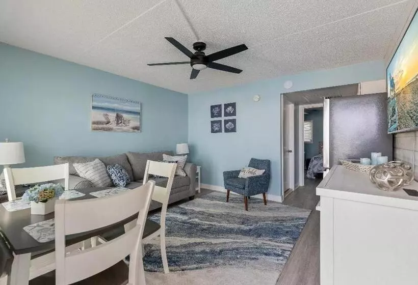 Hotelli Harbor Light Family Resort