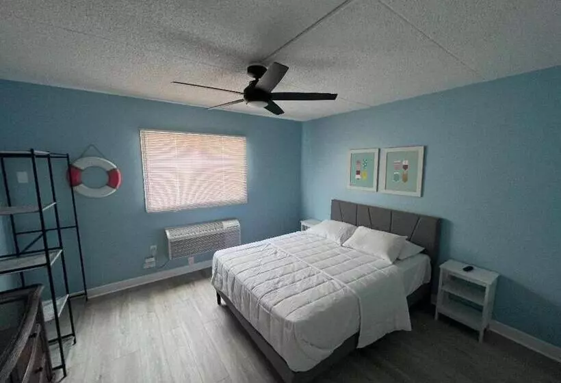 Hotelli Harbor Light Family Resort