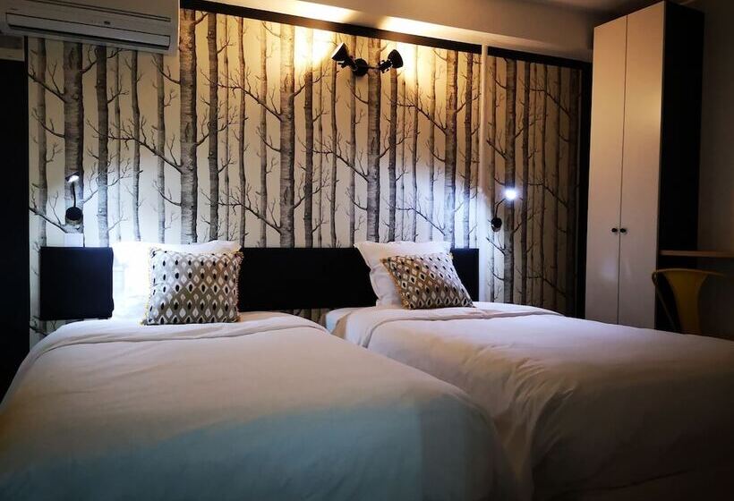 هتل Hôtel Bar Brasserie L Escale