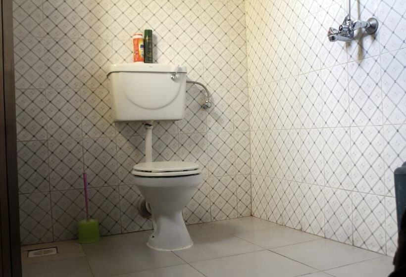 ホテル Visitors Inn