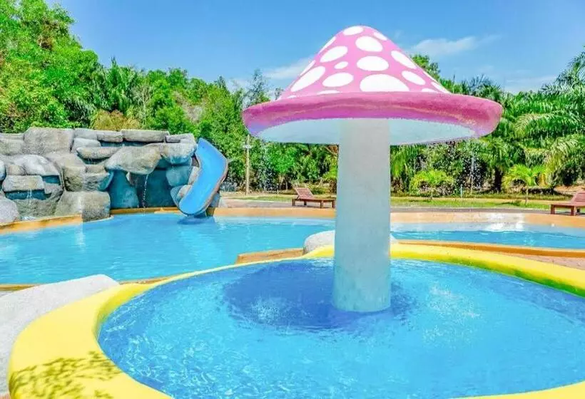 Hotelli Water Jade Natural Resort