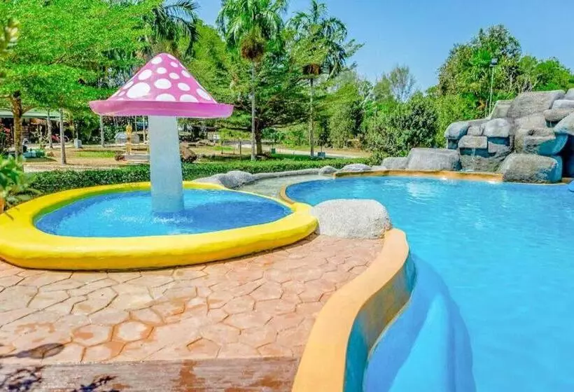 Hotelli Water Jade Natural Resort