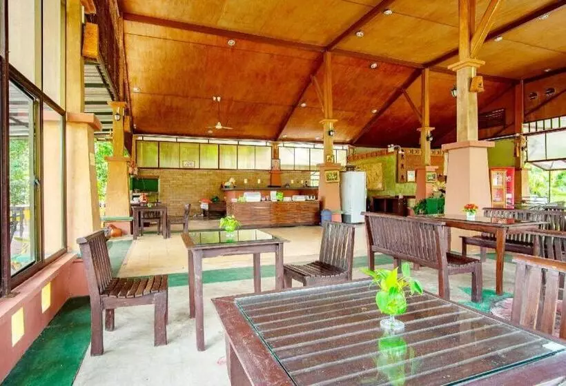 Hotelli Water Jade Natural Resort