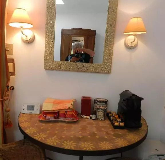 Aamiaismajoitus (B&B) Les Acanthes