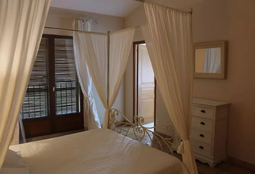 ペンション Les Cybeles