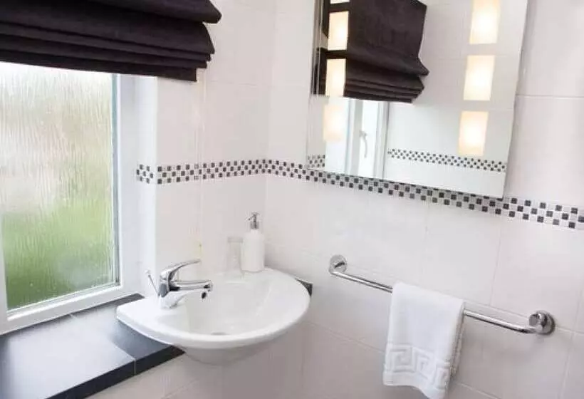 ペンション The Nook   Self Serviced Accommodation