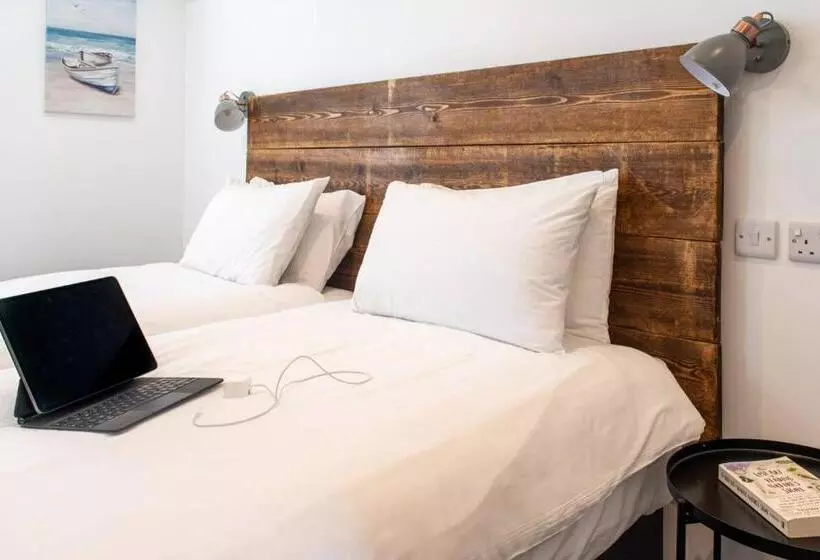 ペンション The Nook   Self Serviced Accommodation