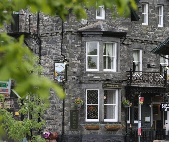 Pont Y Pair Inn