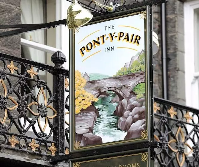 Pont Y Pair Inn