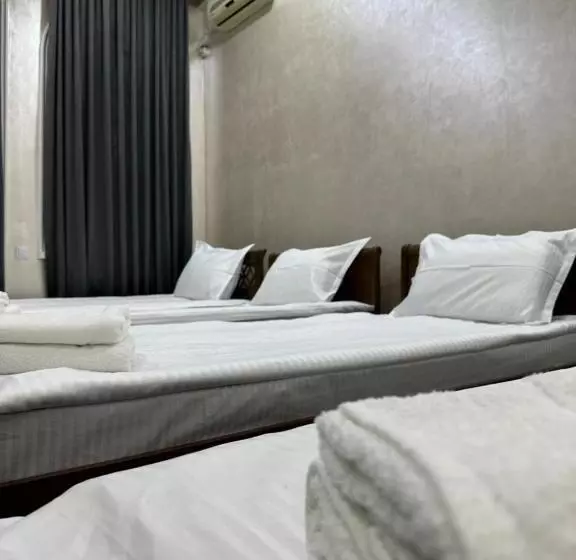 Rakat Hostel