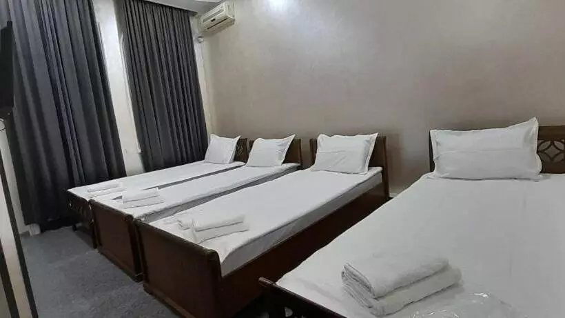 Rakat Hostel