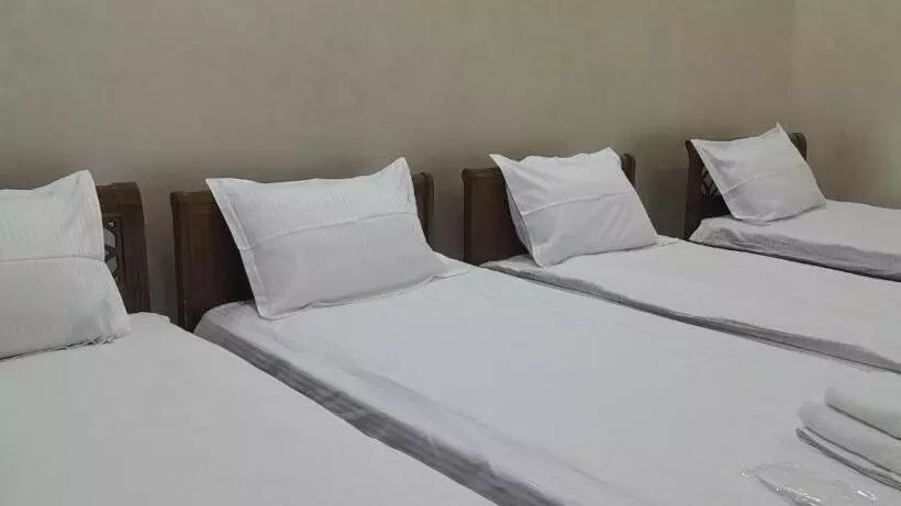 Rakat Hostel