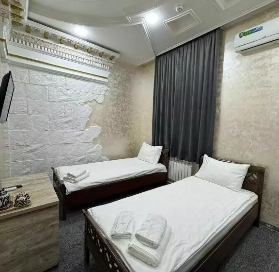 Rakat Hostel