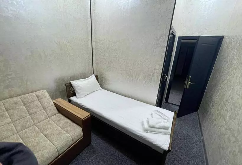 Rakat Hostel
