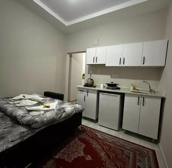 Taksim Pandora