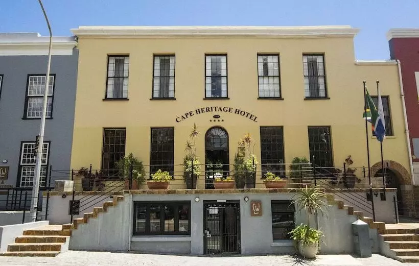 Отель Cape Heritage