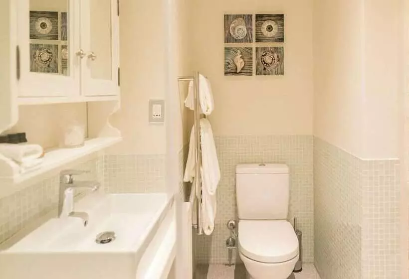 Отель Cape Heritage