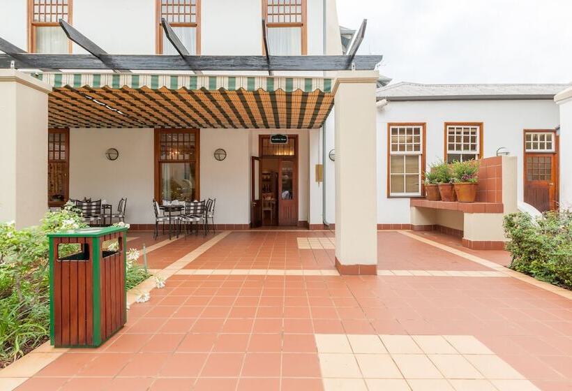 Courtyard Hotel Arcadia