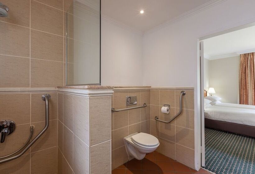 Courtyard Hotel Arcadia