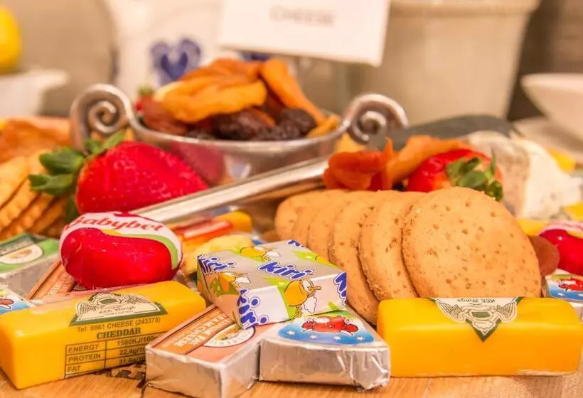 Courtyard Hotel Arcadia