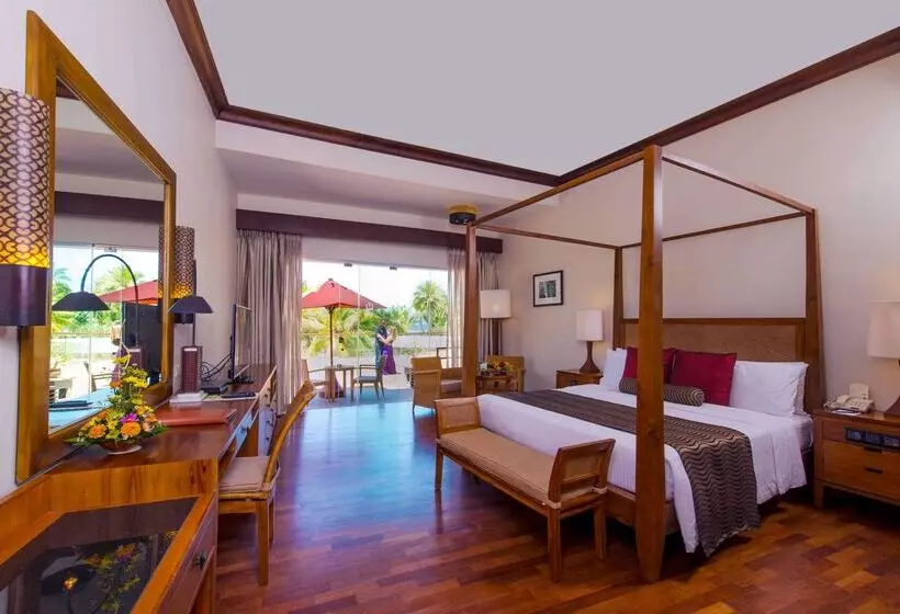 호텔 Occidental Eden Beruwala