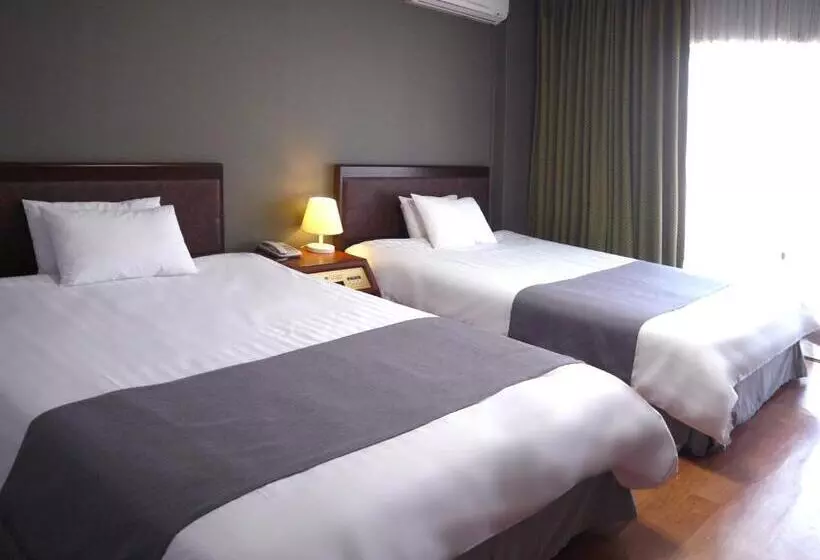 Pearl Hotel Jeju