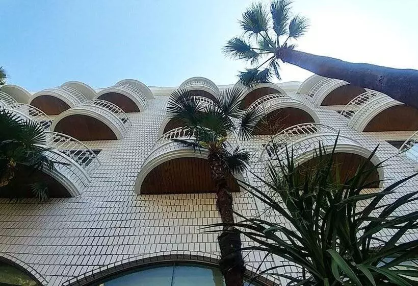 Pearl Hotel Jeju