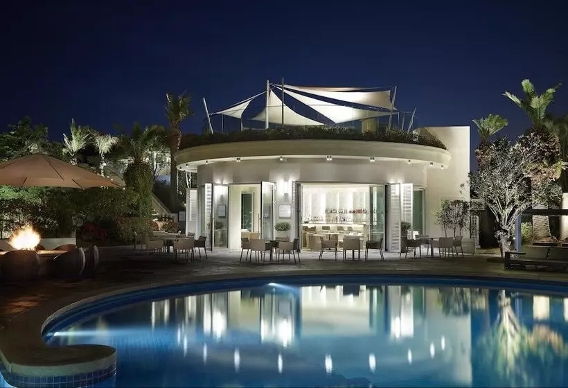 Отель The Shilla Jeju