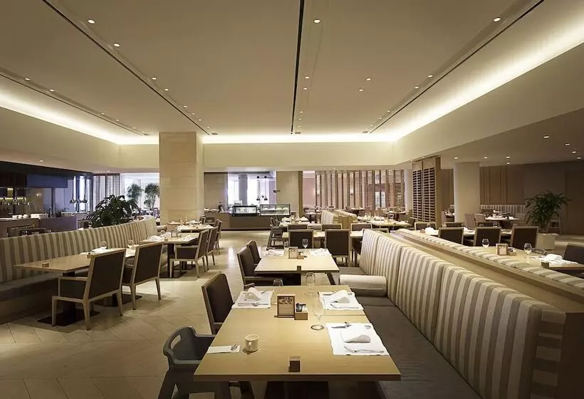 Отель The Shilla Jeju