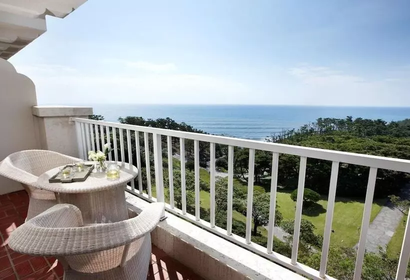 Отель The Shilla Jeju