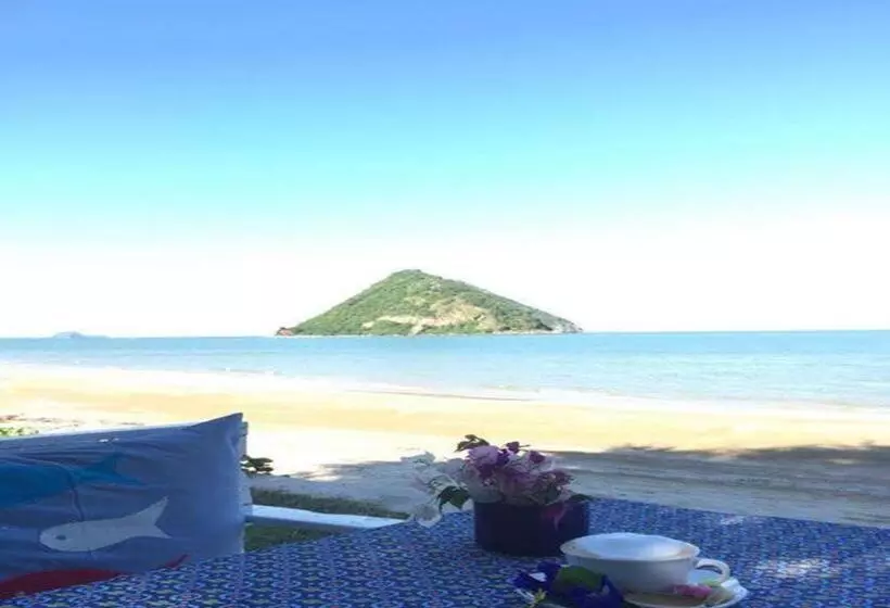 هتل Brassiere Beach