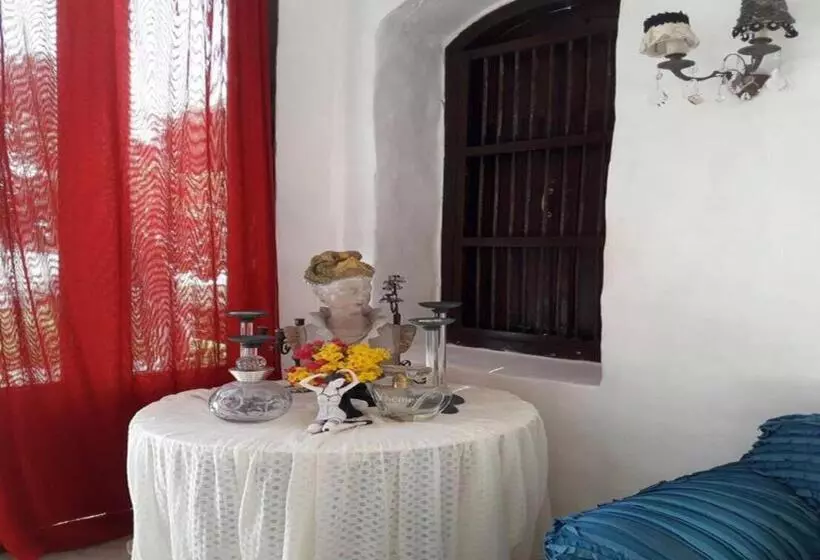 هتل Brassiere Beach