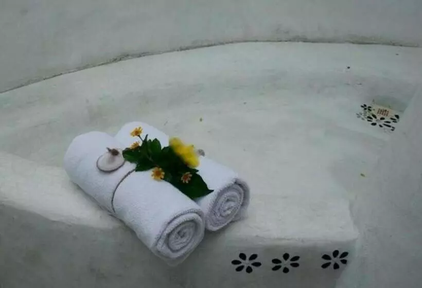 هتل Brassiere Beach